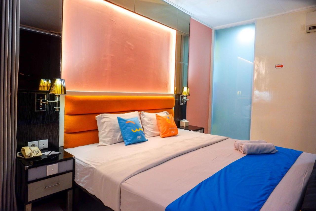 Sans Hotel International Surabaya Gubeng Ngoại thất bức ảnh