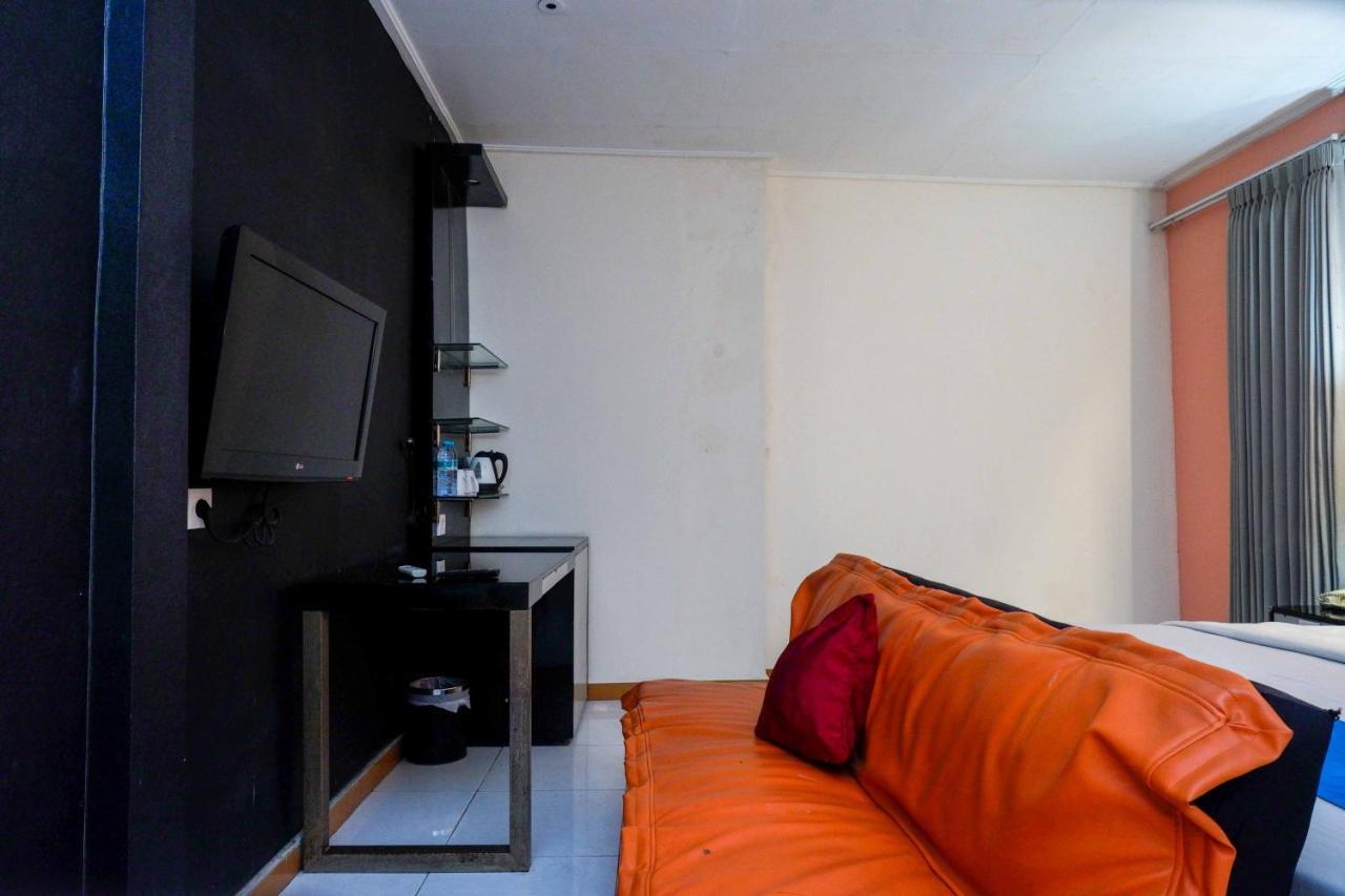 Sans Hotel International Surabaya Gubeng Ngoại thất bức ảnh