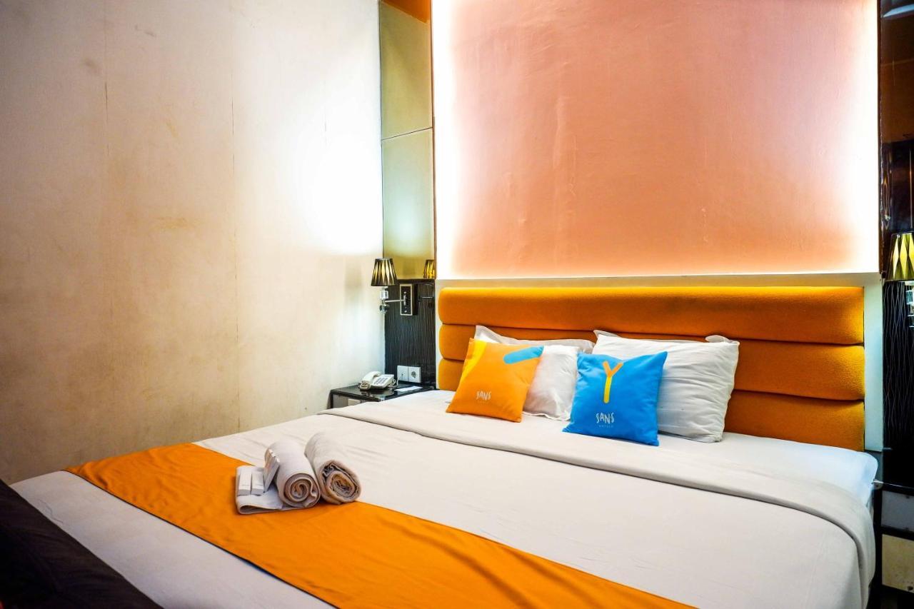 Sans Hotel International Surabaya Gubeng Ngoại thất bức ảnh