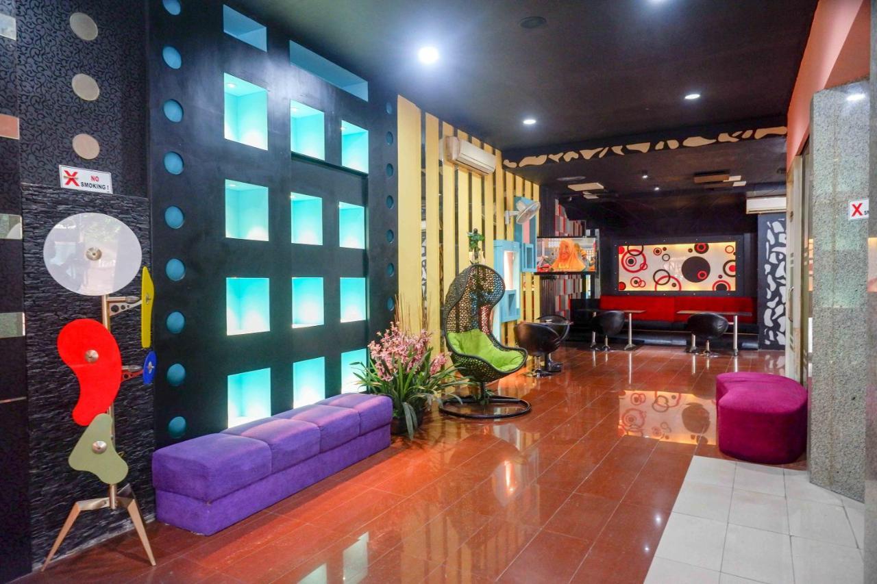 Sans Hotel International Surabaya Gubeng Ngoại thất bức ảnh