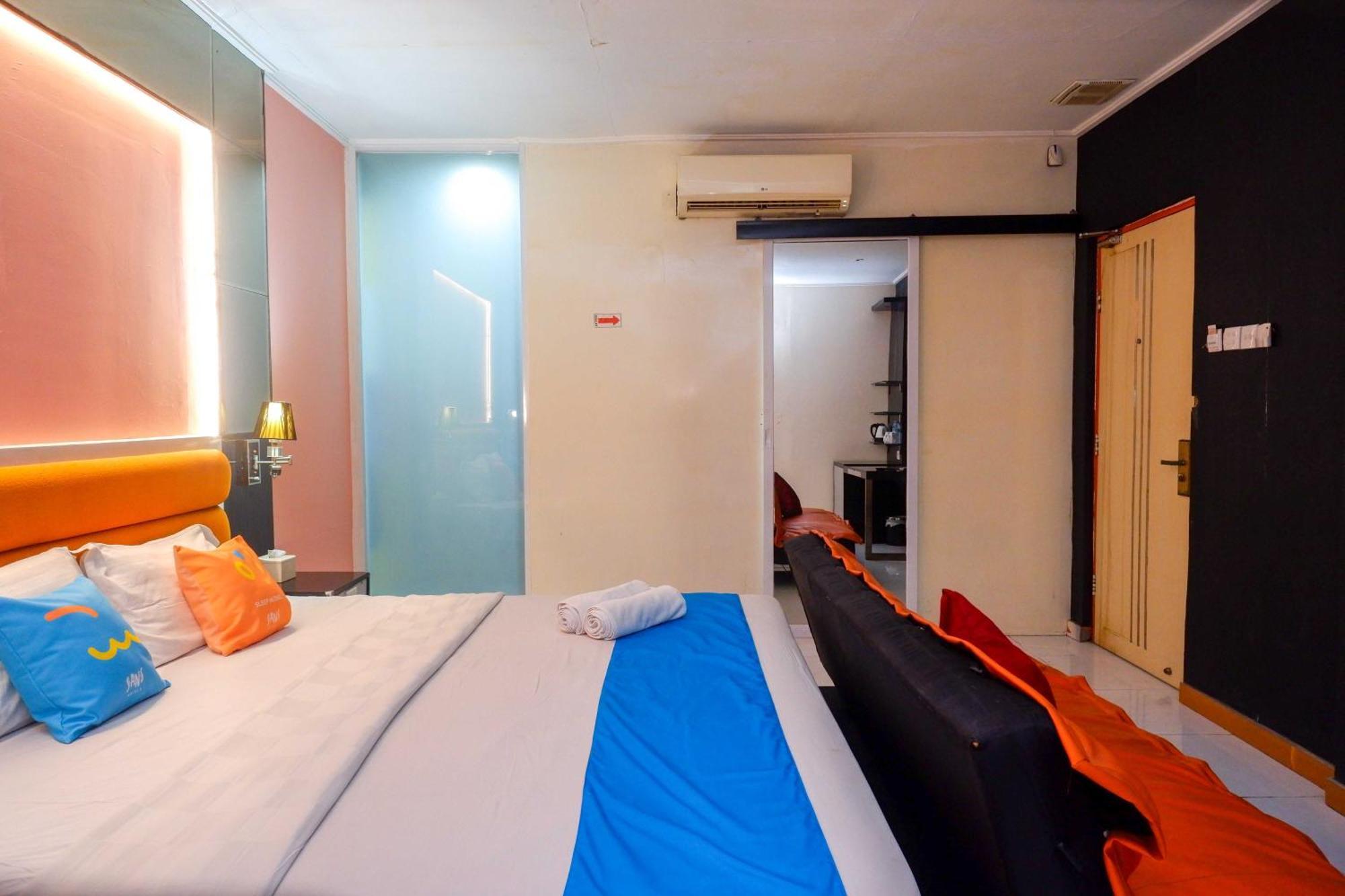 Sans Hotel International Surabaya Gubeng Ngoại thất bức ảnh