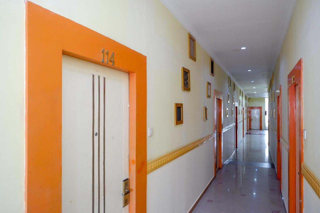 Sans Hotel International Surabaya Gubeng Ngoại thất bức ảnh